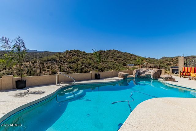 32150 S LISA Drive, Black Canyon City, AZ 85324