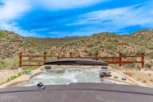 32150 S LISA Drive, Black Canyon City, AZ 85324