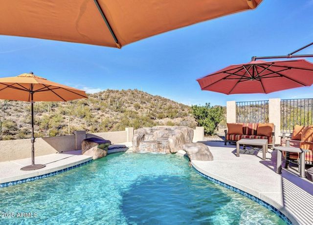 32150 S LISA Drive, Black Canyon City, AZ 85324