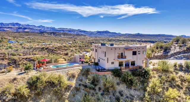 32150 S LISA Drive, Black Canyon City, AZ 85324