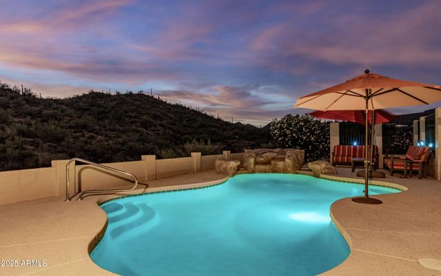 32150 S LISA Drive, Black Canyon City, AZ 85324