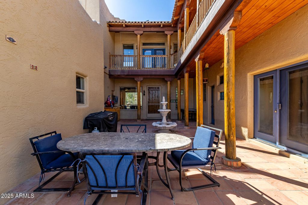 Image 11 of property listing at 32150 S LISA Drive, Black Canyon City, AZ 85324