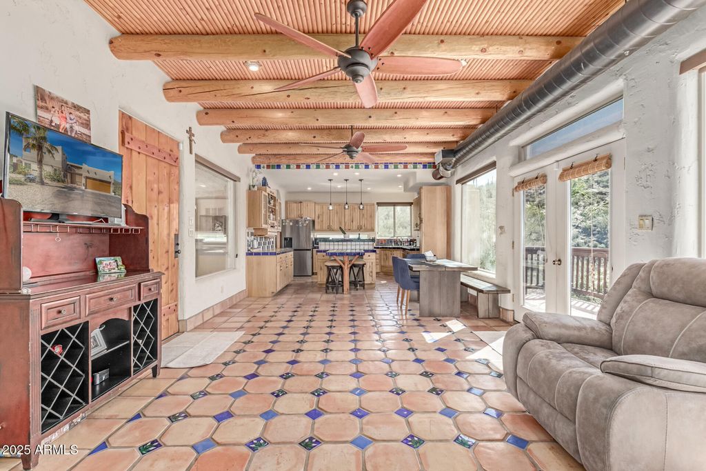 Image 17 of property listing at 32150 S LISA Drive, Black Canyon City, AZ 85324