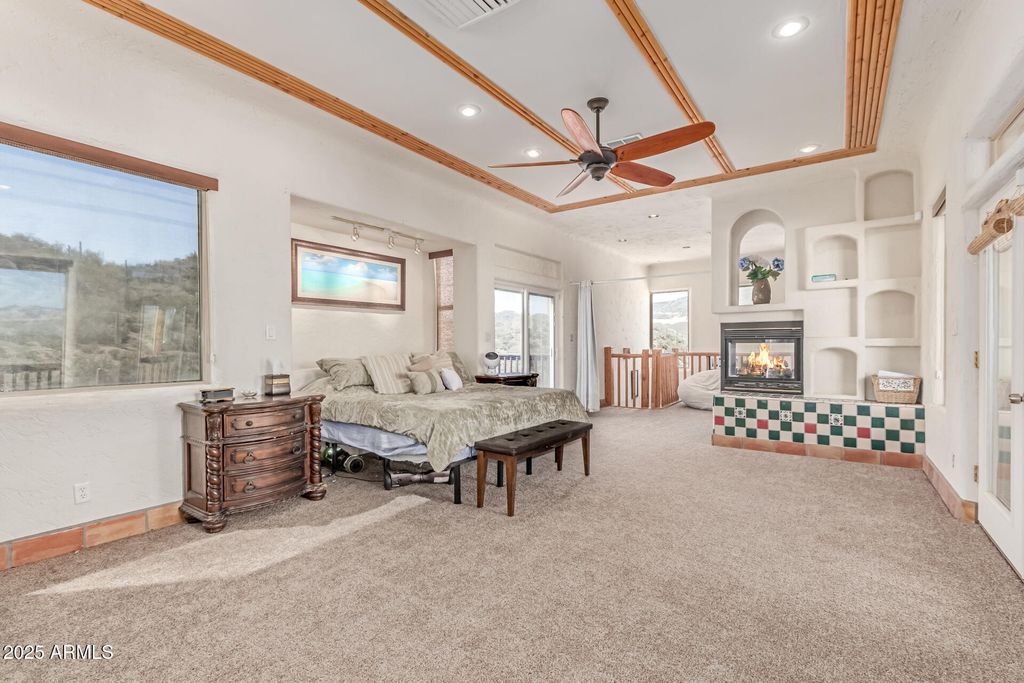 Image 26 of property listing at 32150 S LISA Drive, Black Canyon City, AZ 85324