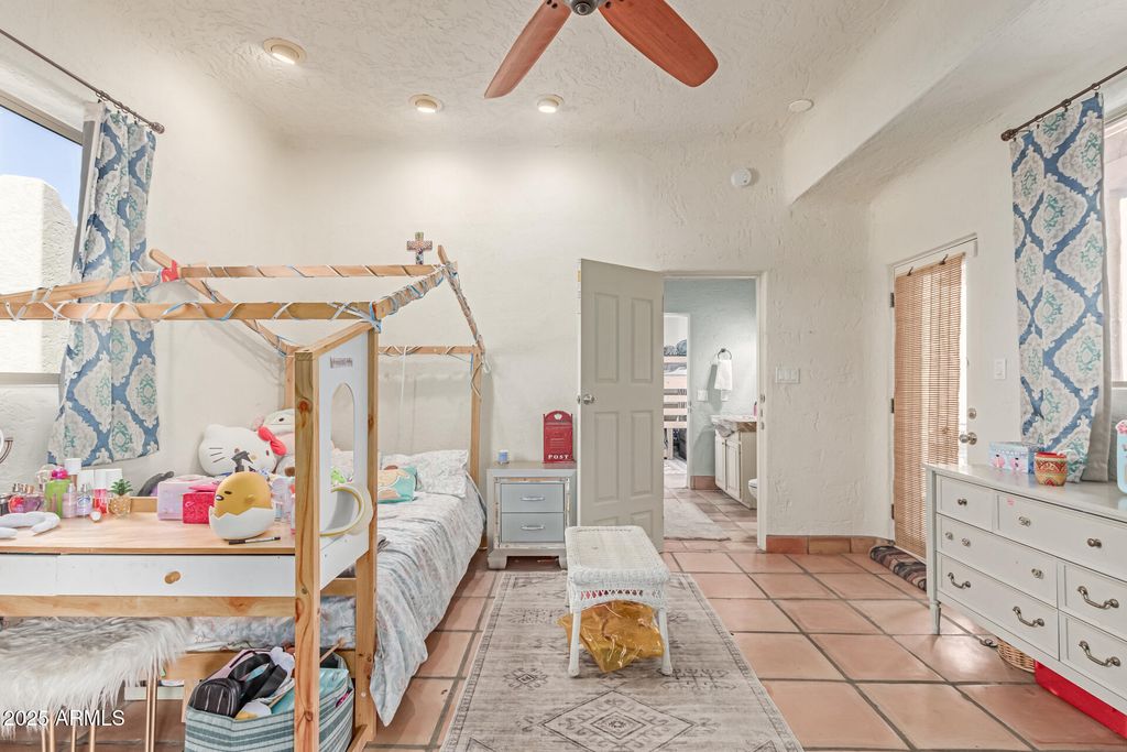 Image 39 of property listing at 32150 S LISA Drive, Black Canyon City, AZ 85324