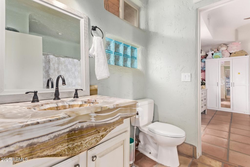 Image 40 of property listing at 32150 S LISA Drive, Black Canyon City, AZ 85324