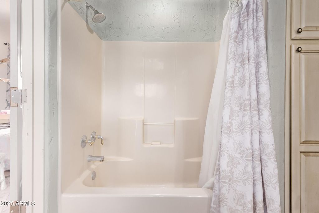 Image 41 of property listing at 32150 S LISA Drive, Black Canyon City, AZ 85324