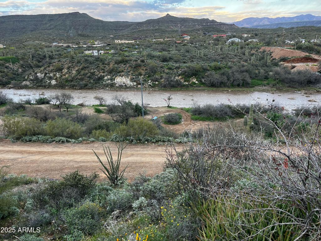 Image 78 of property listing at 32150 S LISA Drive, Black Canyon City, AZ 85324