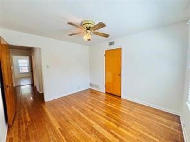 1015 W Sycamore Street, Sherman, TX 75092