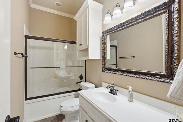 3942 Charleston Park, Tyler, TX 75701