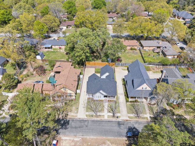 3942 Charleston Park, Tyler, TX 75701