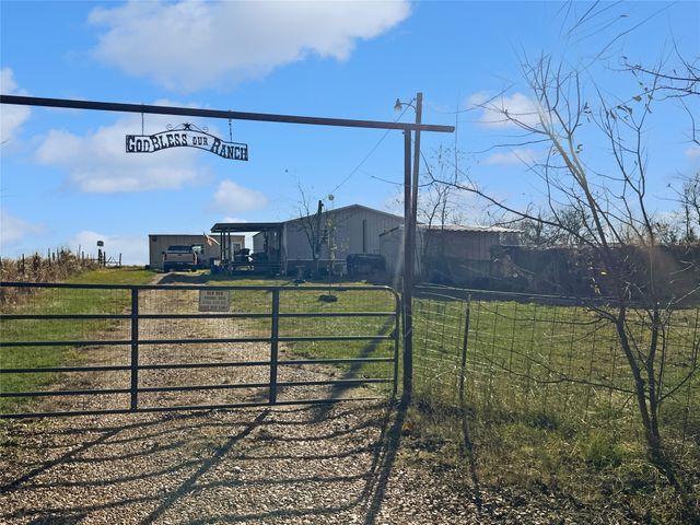651 County Road 2906, Dodd City, TX 75438