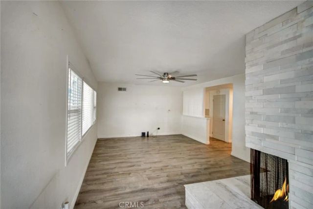 2424 Central Avenue, Riverside, CA 92506