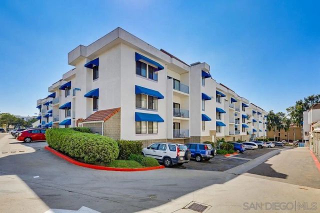 8324 Regents Rd 2E, San Diego, CA 92122