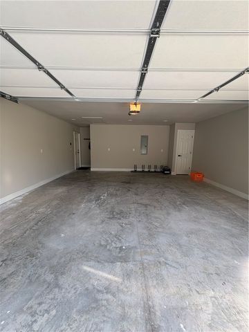 8 Ampthill Lane, Bella Vista, AR 72714