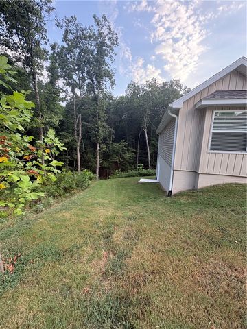 8 Ampthill Lane, Bella Vista, AR 72714