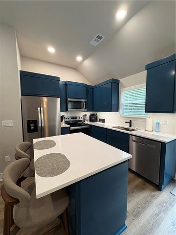8 Ampthill Lane, Bella Vista, AR 72714