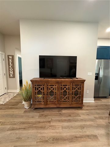 8 Ampthill Lane, Bella Vista, AR 72714