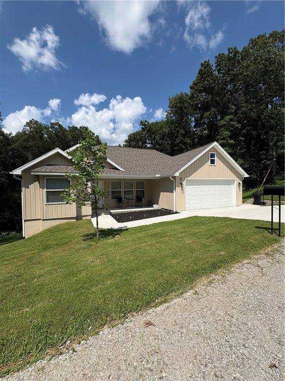 8 Ampthill Lane, Bella Vista, AR 72714