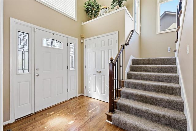 217 NE Paseo Place, Blue Springs, MO 64014