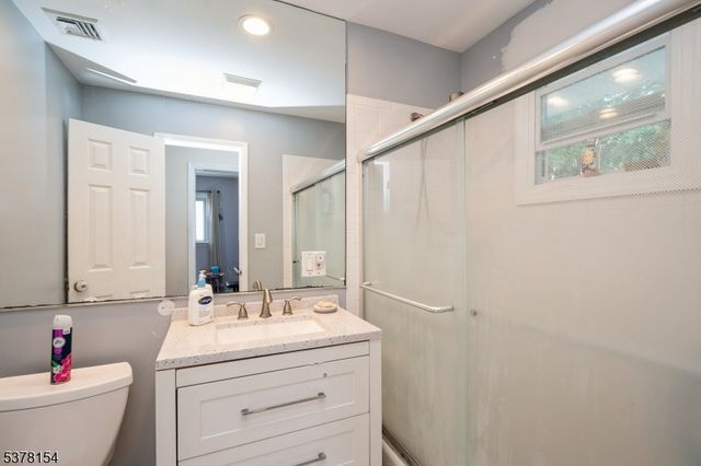 298 Nedellec Dr, Saddle Brook Twp., NJ 07663