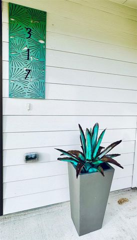 317 Road 5138, Cleveland, TX 77327