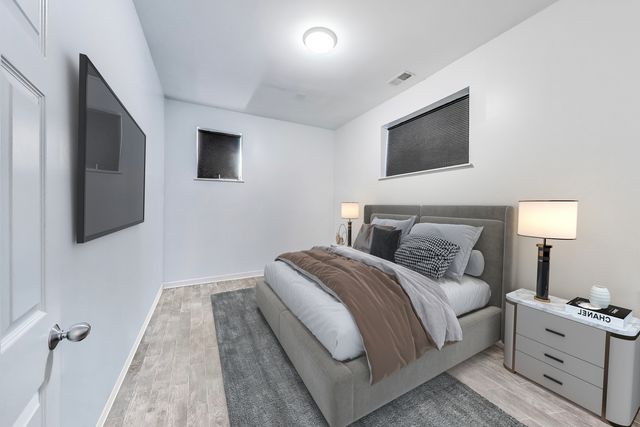 6431 N Paulina Street, Chicago, IL 60626