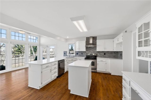 14040 W 113th Street, Olathe, KS 66215