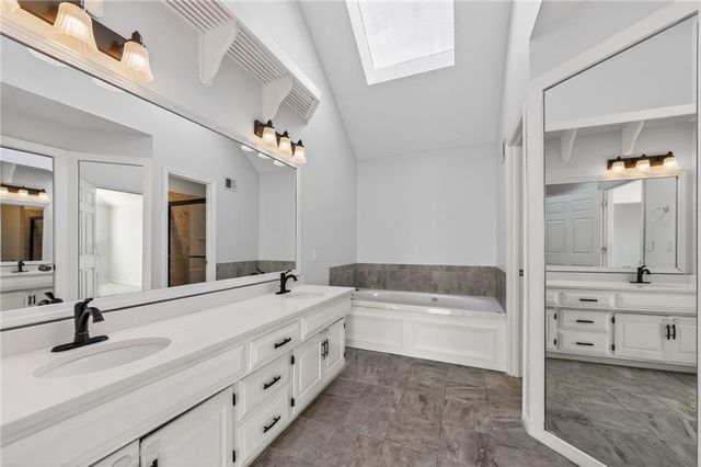 14040 W 113th Street, Olathe, KS 66215