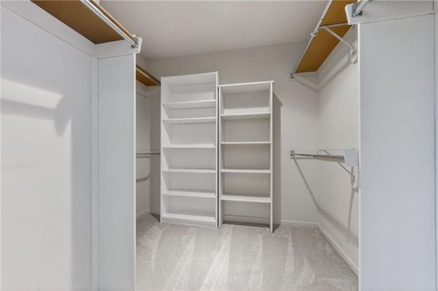 14040 W 113th Street, Olathe, KS 66215