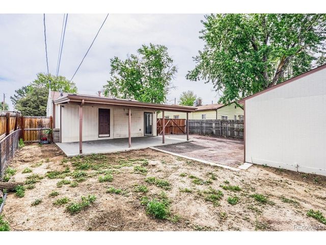7895 Pontiac St, Commerce City, CO 80022