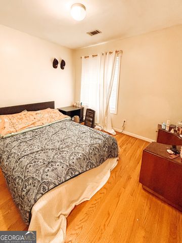 1273 Shoreham Drive, Atlanta, GA 30349