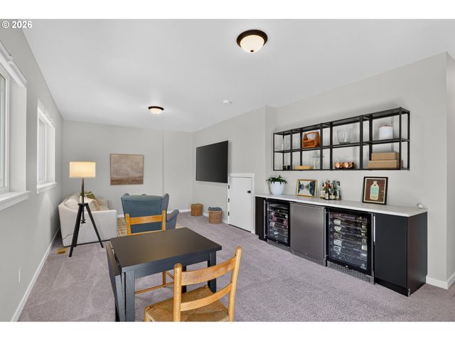 1459 S GIA Ct, Newberg, OR 97132