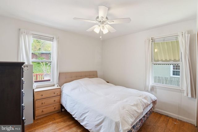 9809 52ND PL, College Park, MD 20740