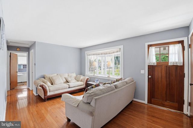 9809 52ND PL, College Park, MD 20740