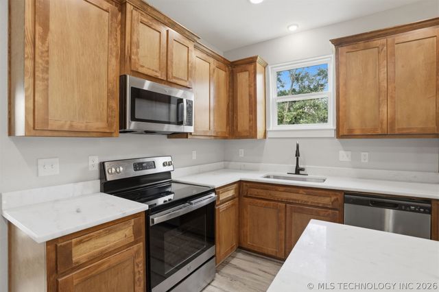 440 W 2nd Street, Silo, OK 74701