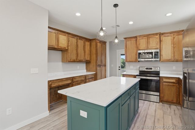 440 W 2nd Street, Silo, OK 74701