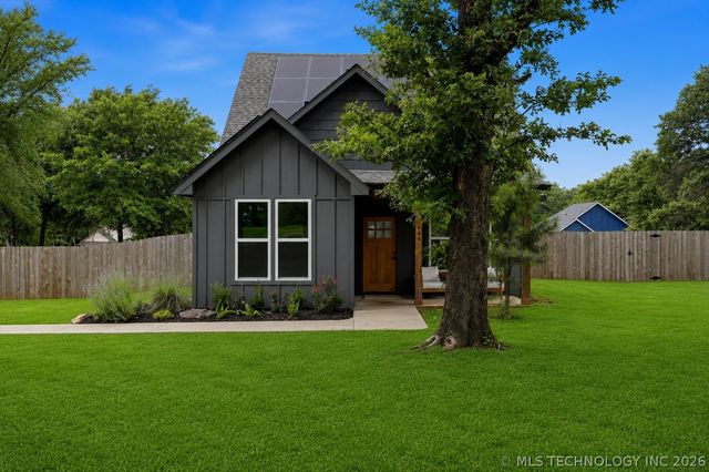 440 W 2nd Street, Silo, OK 74701
