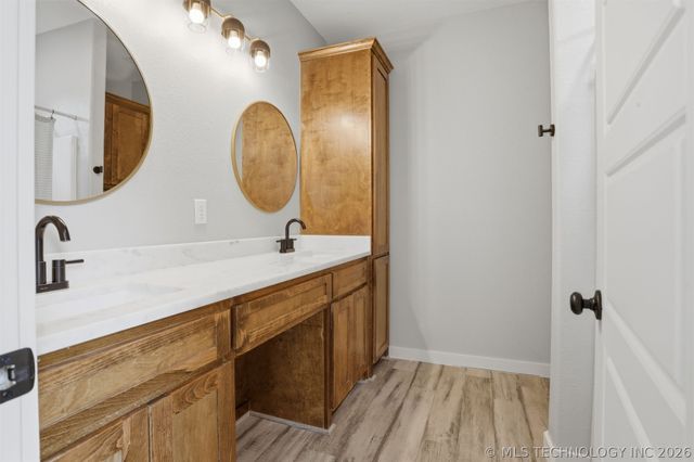 440 W 2nd Street, Silo, OK 74701