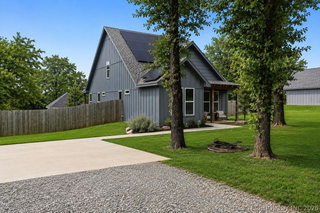 440 W 2nd Street, Silo, OK 74701