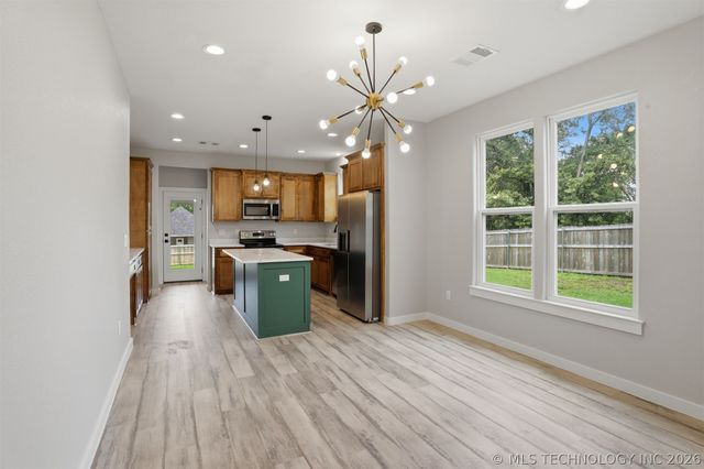 440 W 2nd Street, Silo, OK 74701