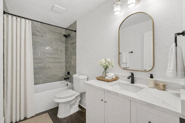 2912 Olympia Drive, Grand Prairie, TX 75052