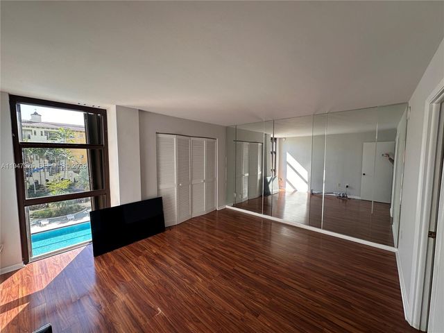 600 Biltmore Way 318, Coral Gables, FL 33134