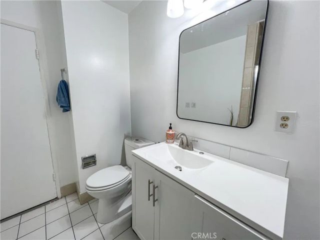 20124 Citronia, Chatsworth, CA 91311