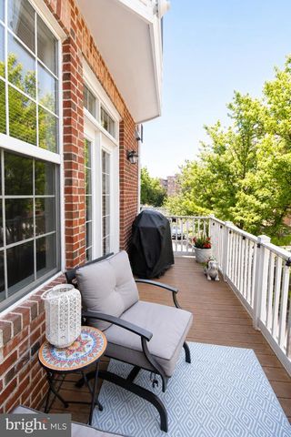 1910 N ADAMS ST N, Arlington, VA 22201