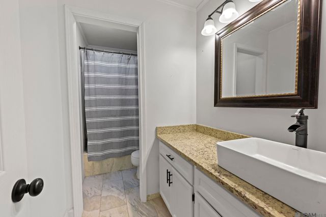 9821 Bank St Extension, Clinton, LA 70722