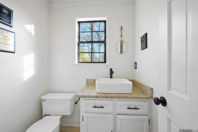 9821 Bank St Extension, Clinton, LA 70722