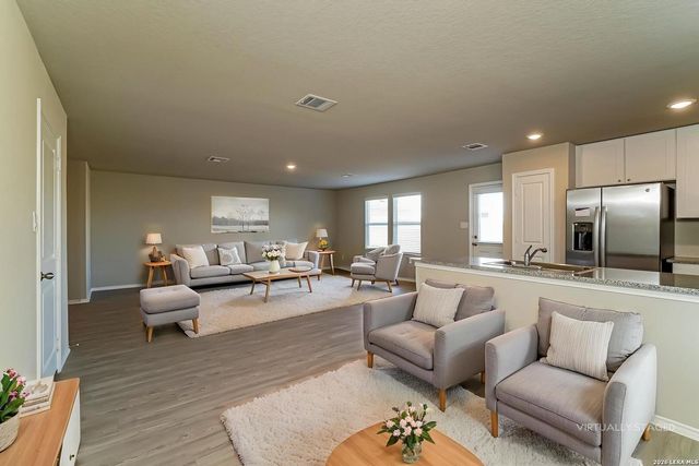 10707 Prusiner, Converse, TX 78109