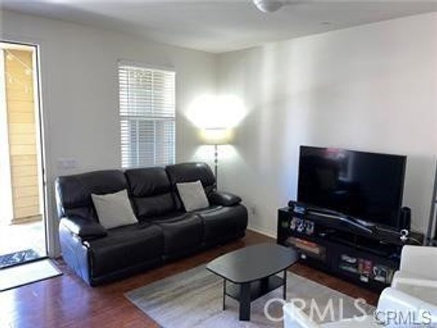 416 Green River Street, Oxnard, CA 93036