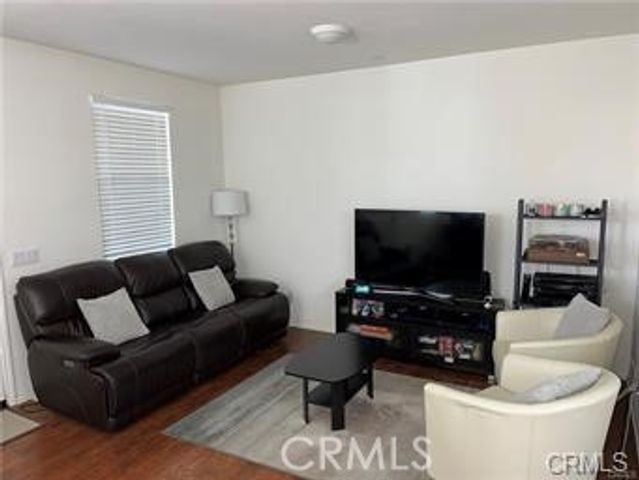 416 Green River Street, Oxnard, CA 93036